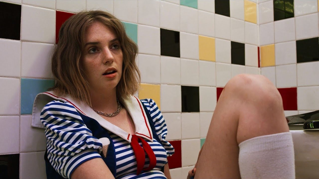 Maya Hawke.