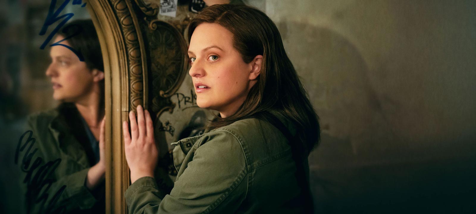 Bild på skådespelaren Elisabeth Moss i nya Apple TV+ serien Shining Girls.