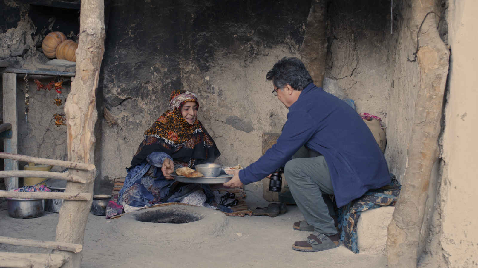 Fängslade iranske No Bears-filmskaparen Jafar Panahi utlyser hungerstrejk