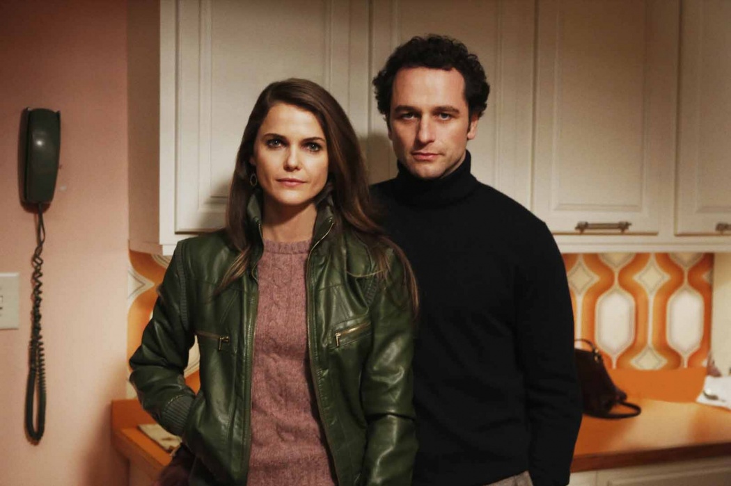 Keri-Russell-Matthew-Rhys-The-Americans-season-2-photo