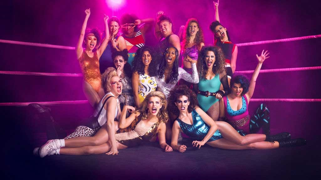 Ensemblen i Netflix nya serie Glow