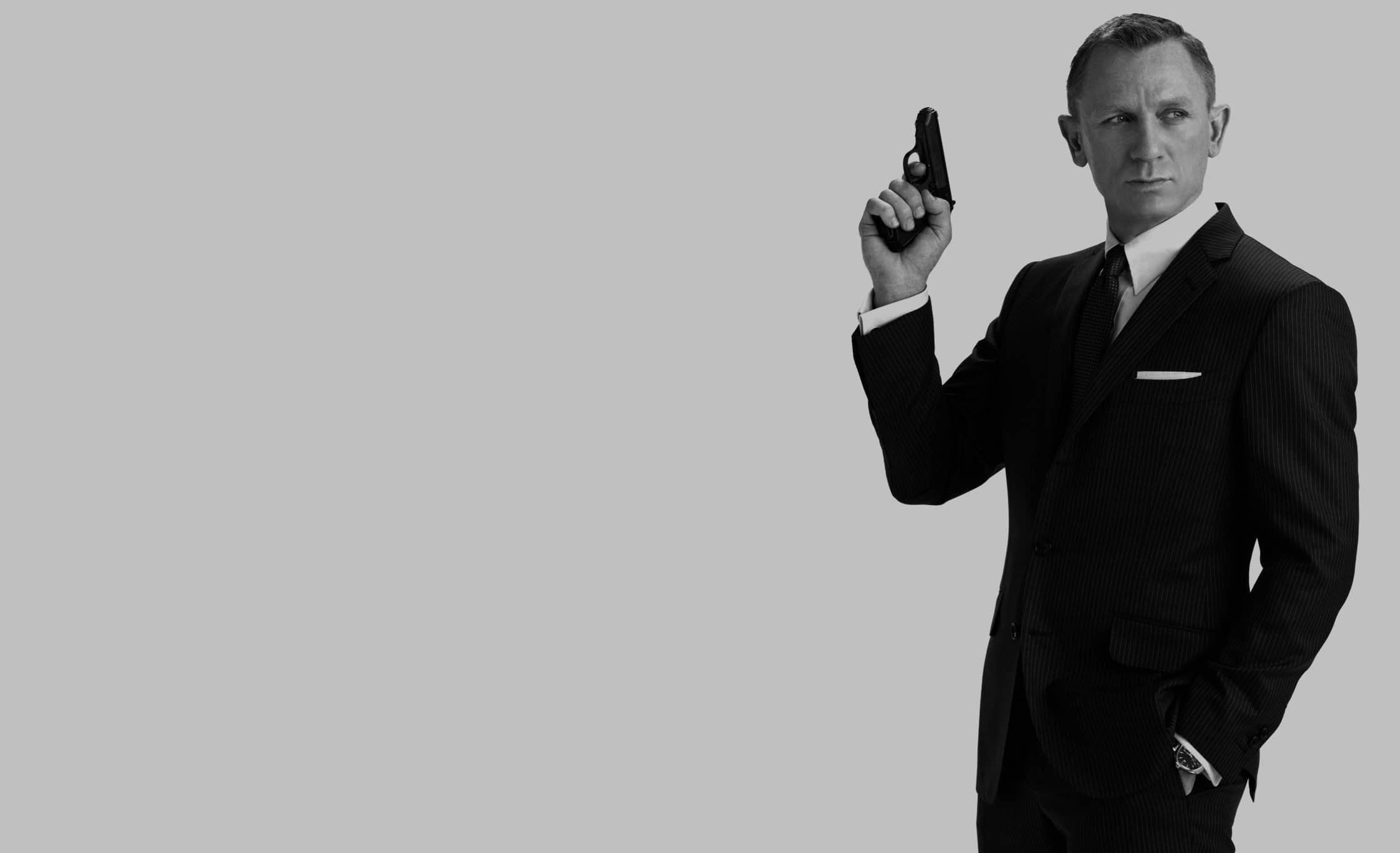 Daniel Craig som James Bond