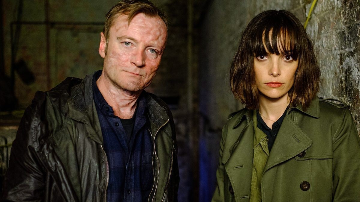 Richard Dormer och Jordi Balfour i "Rellik"