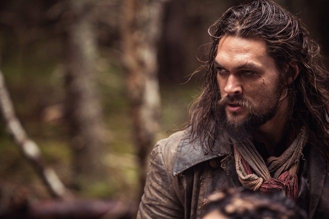 Skådespelaren Jason Momoa i tv-serien Frontier.