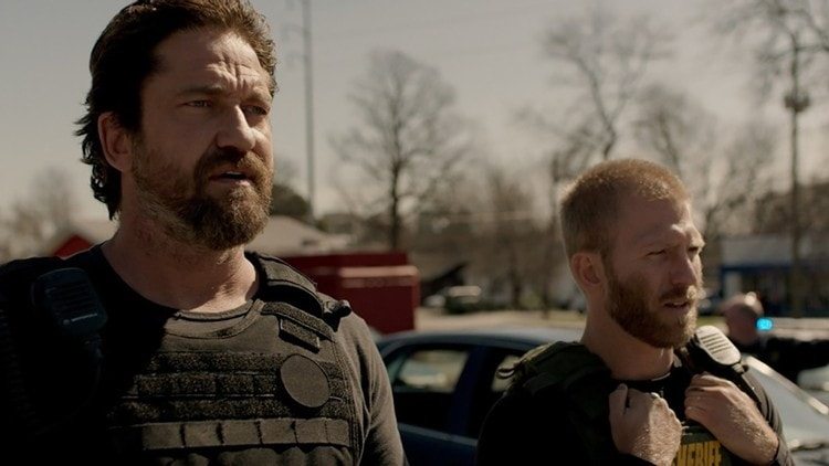 Gerard Butler och Kaiwi Lyman i Christian Gudegasts "Den of Thieves"