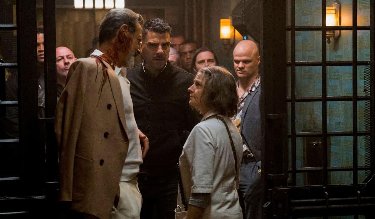 Jeff Goldblum och Jodie foster i Hotel Artemis.