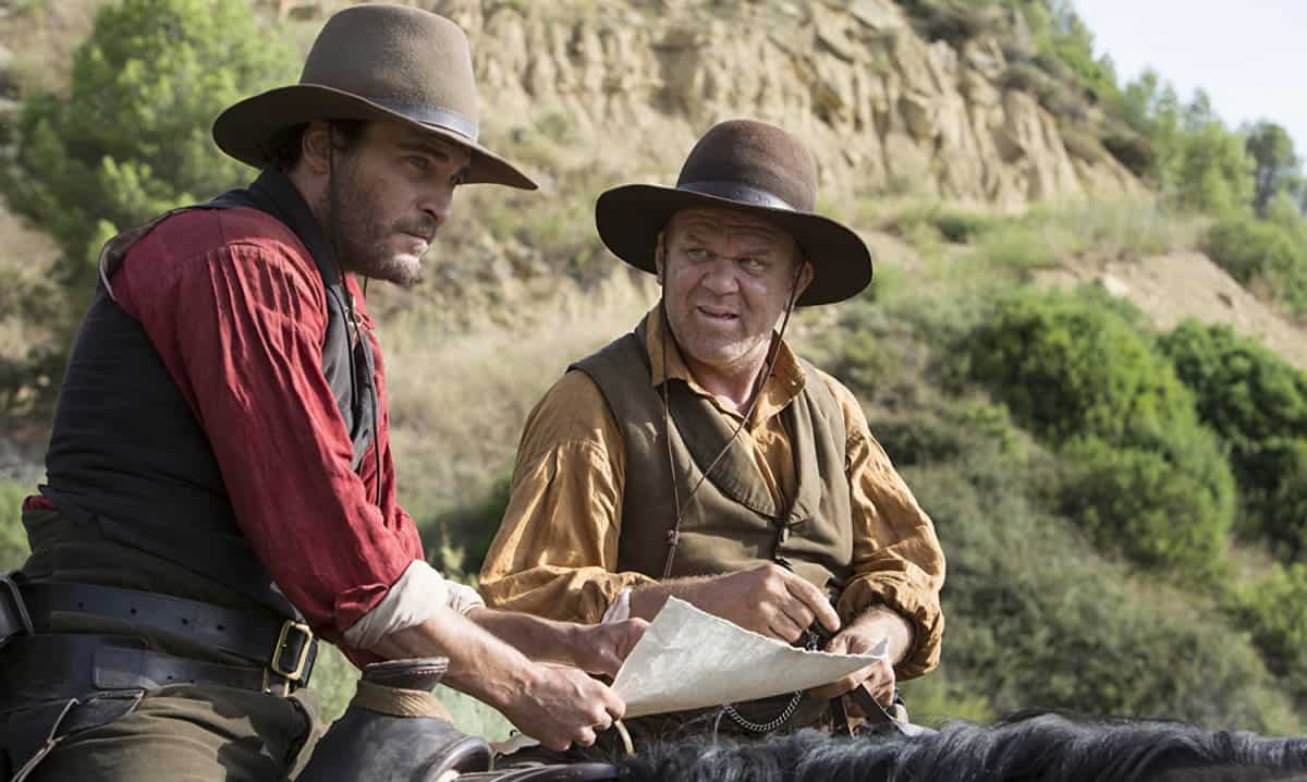 Joaquin Phoenix och John C. Reilly i The Sisters Brothers.