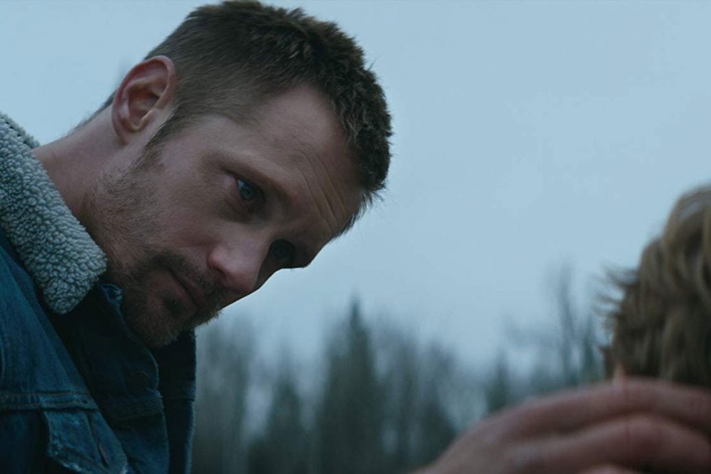 Alexander Skarsgård i Hold the Dark. Foto: Netflix.