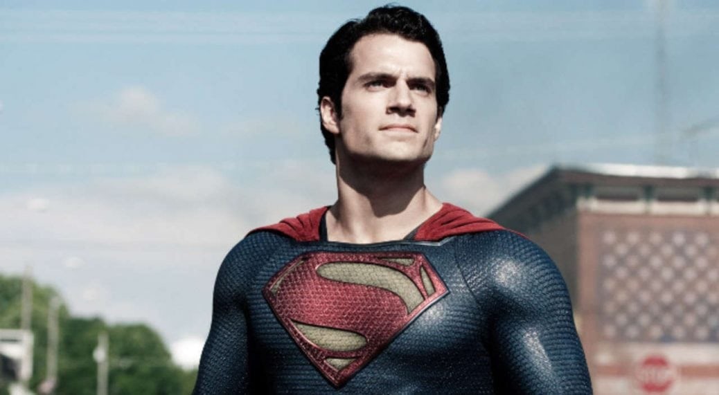 På bilden ser vi Henry Cavill som superman