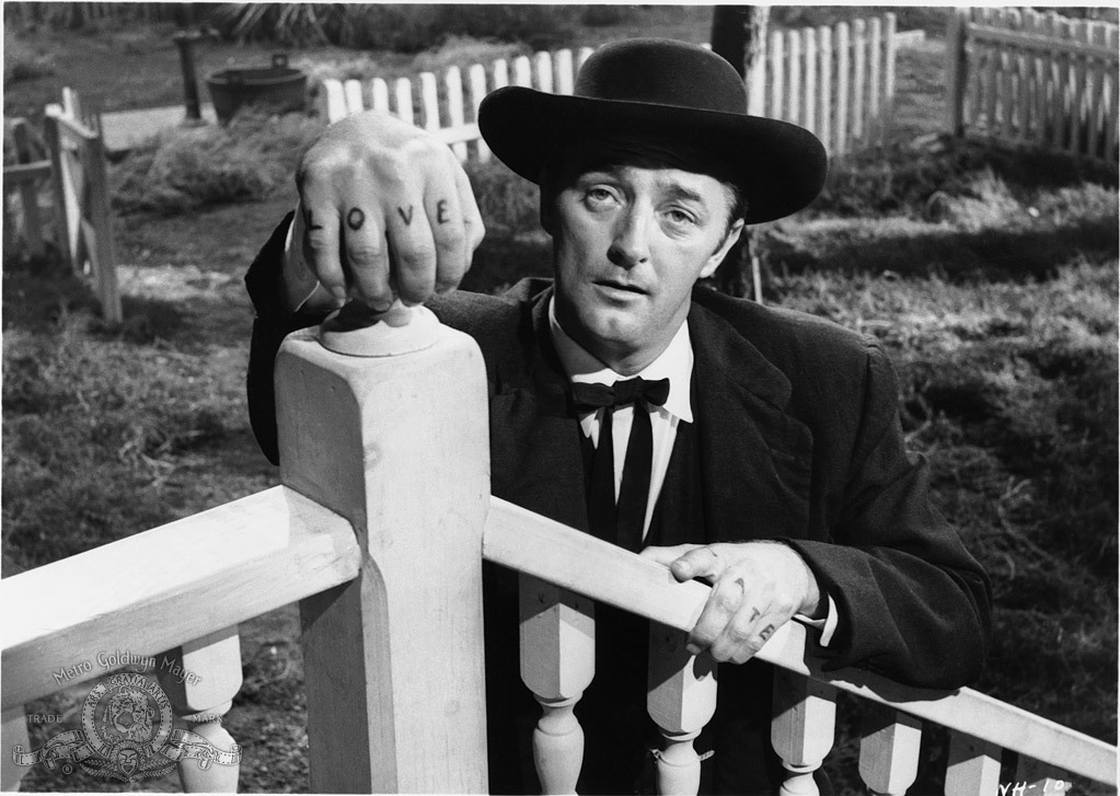 Robert Mitchum i Trasdockan.