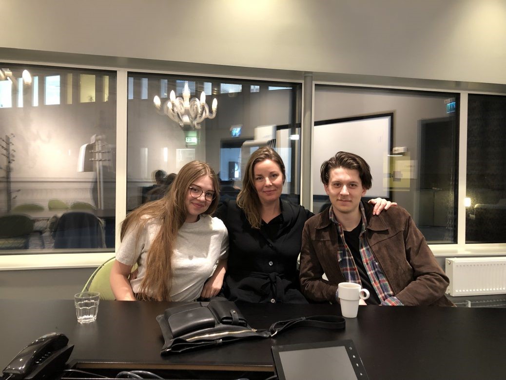 Naomi, Lina Mannheimer och Edvin från Parning. 