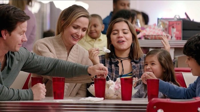 Mark Wahlberg, Rose Byrne och barnskådespelarna i Sean Anders "Instant Family"