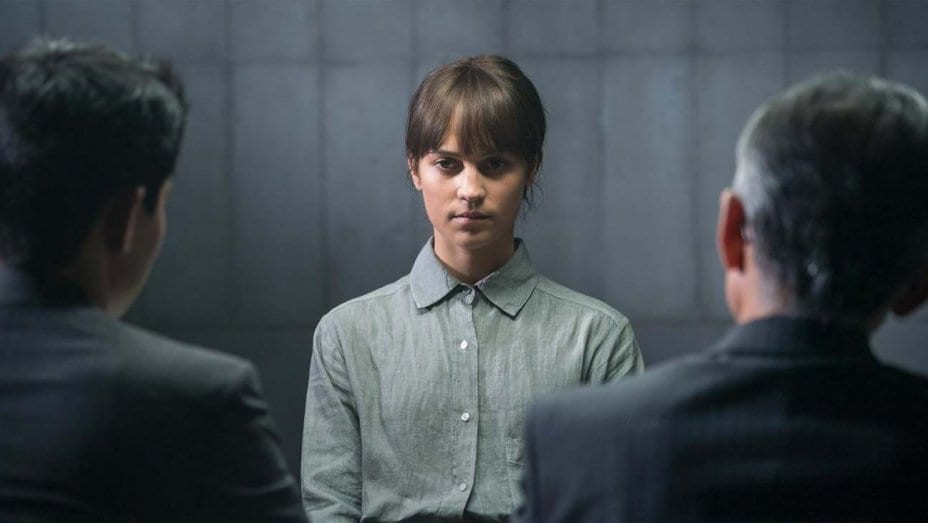 Alicia Vikander i "Earthquake Bird".