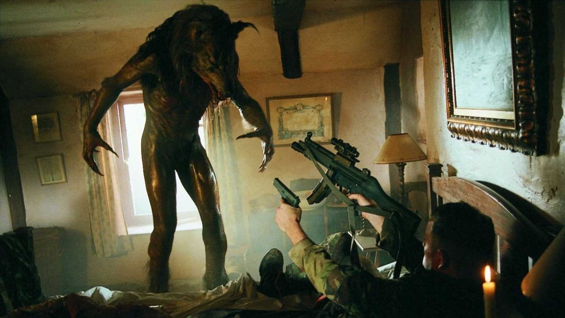 Varulv redo att gå till attack i filmen Dog Soldiers