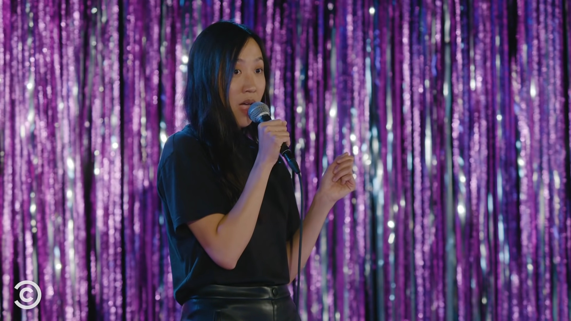 Tien Tran, standup