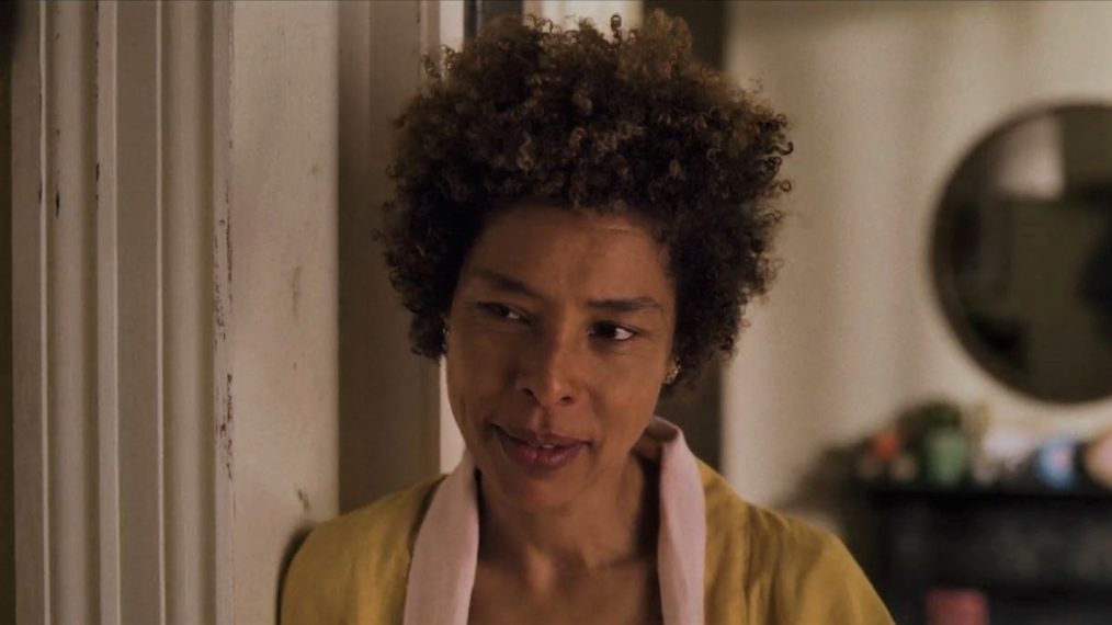 Sophie Okonedo i "Modern Love".