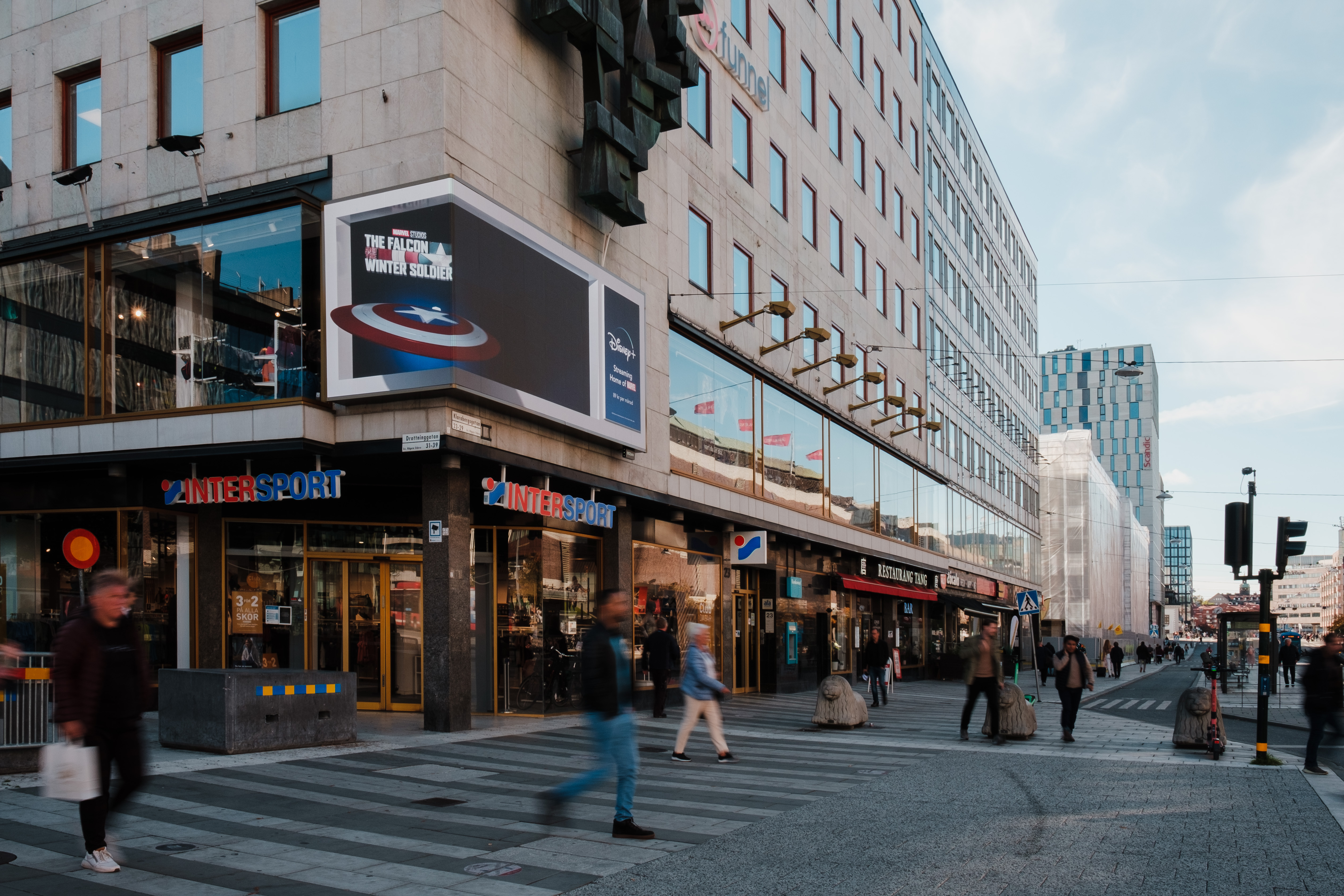 3D annonsering på Sergels torg