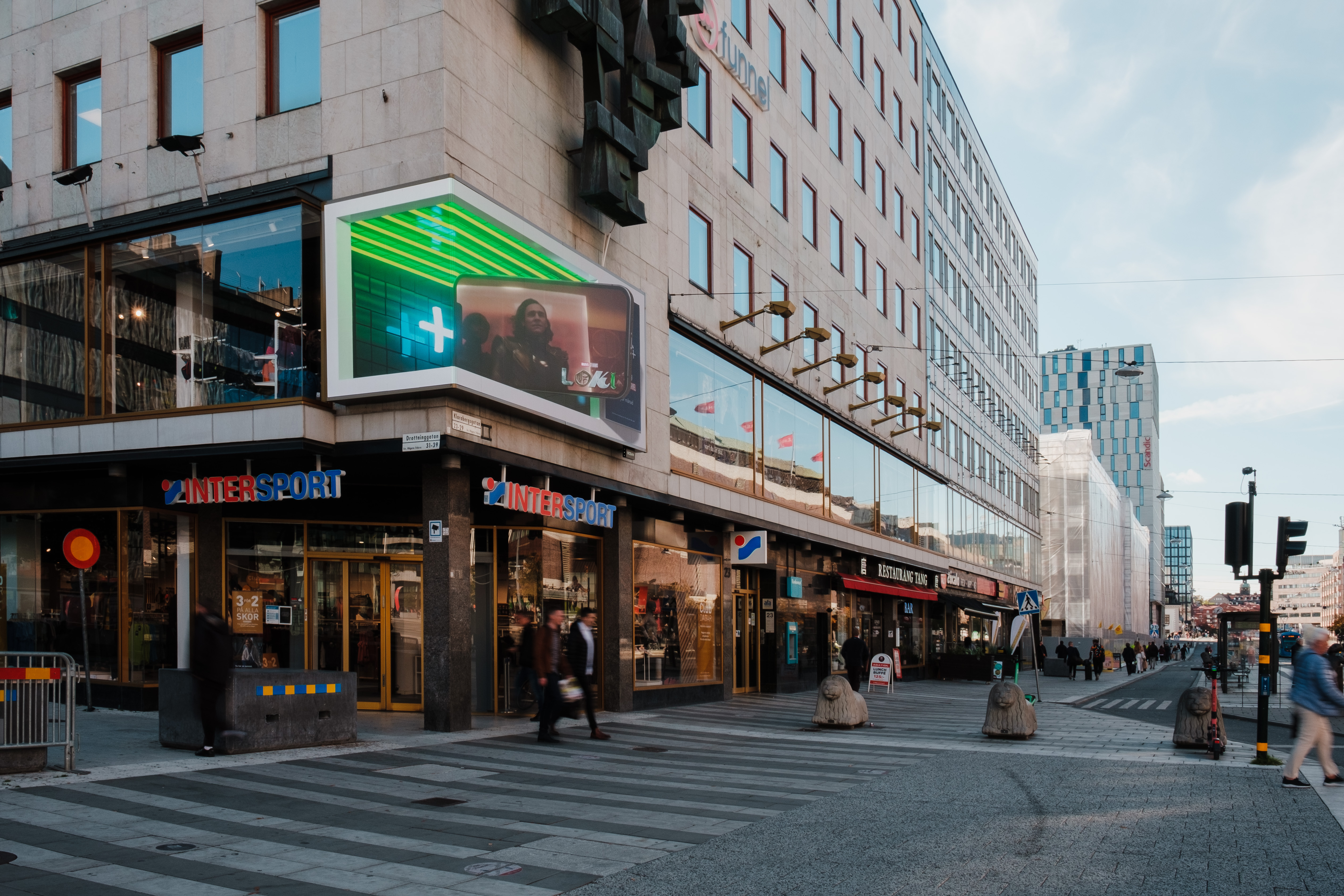 3D annonsering på Sergels torg