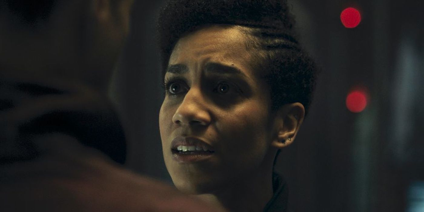 Naomi Nagata (Dominique Tipper) fick mer emotionellt djup i TV-serien. Foto: Amazon Prime.