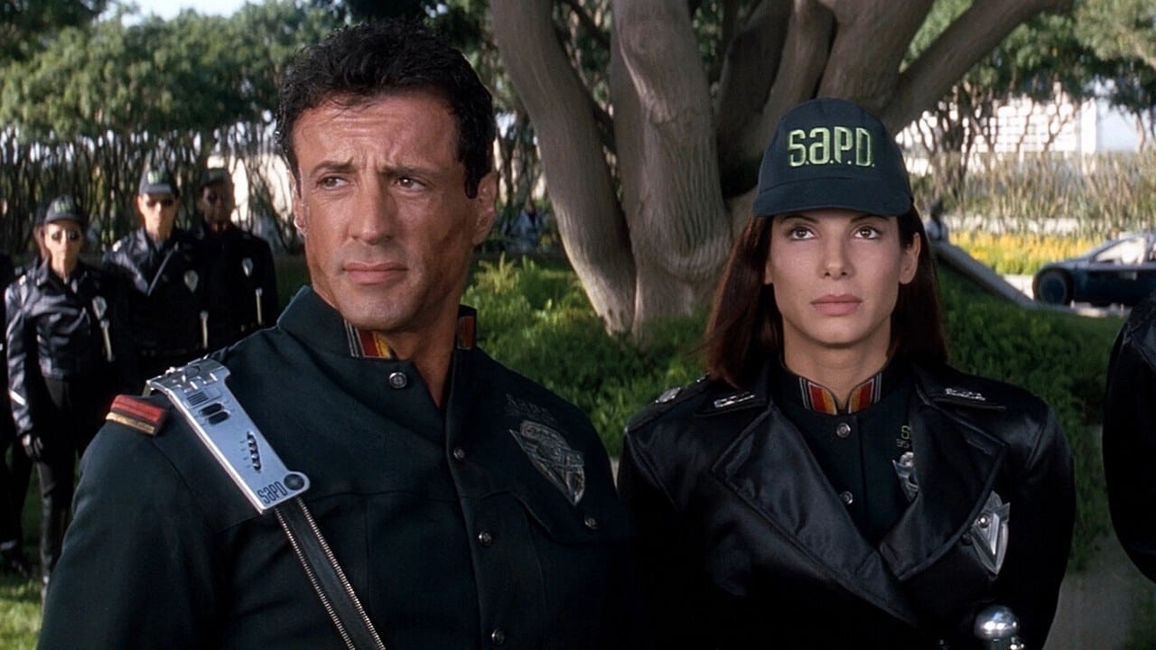 Sylvester Stallone och Sandra Bullock i Demolition Man