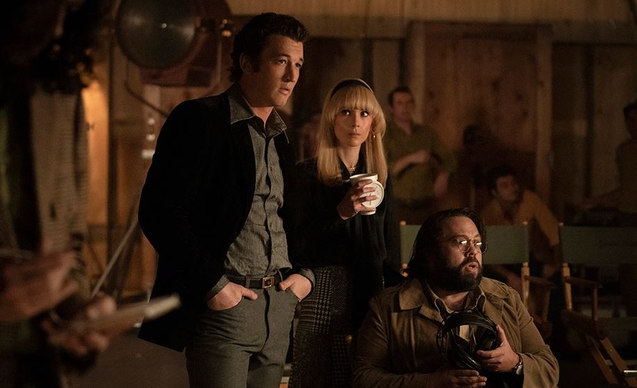 Miles Teller, Juno Temple och Dan Fogler i The Offer. Foto: Paramount Pictures