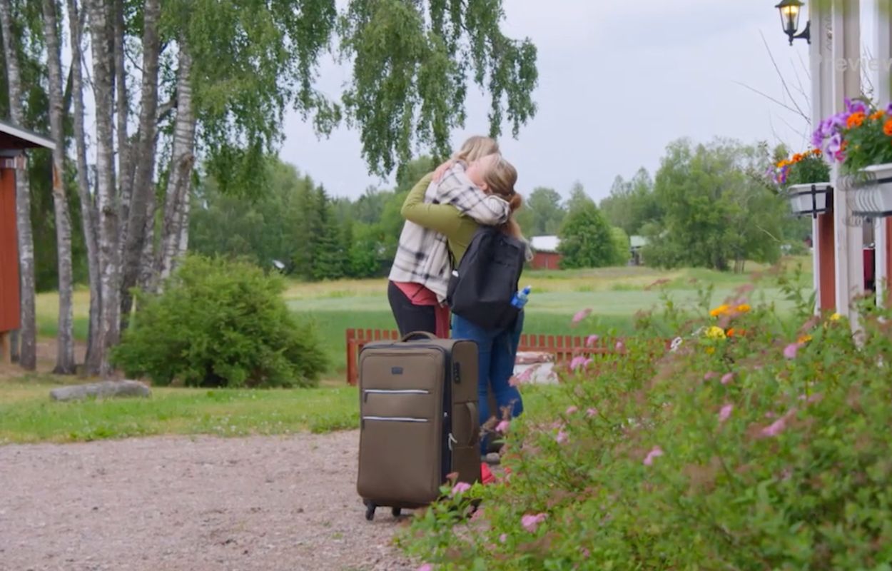 Anna och Jessica Lämnar bonde söker fru 2023