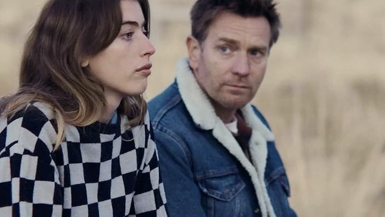 Recension: Bleeding Love (2024) – Ewan McGregor spelar mot sin dotter