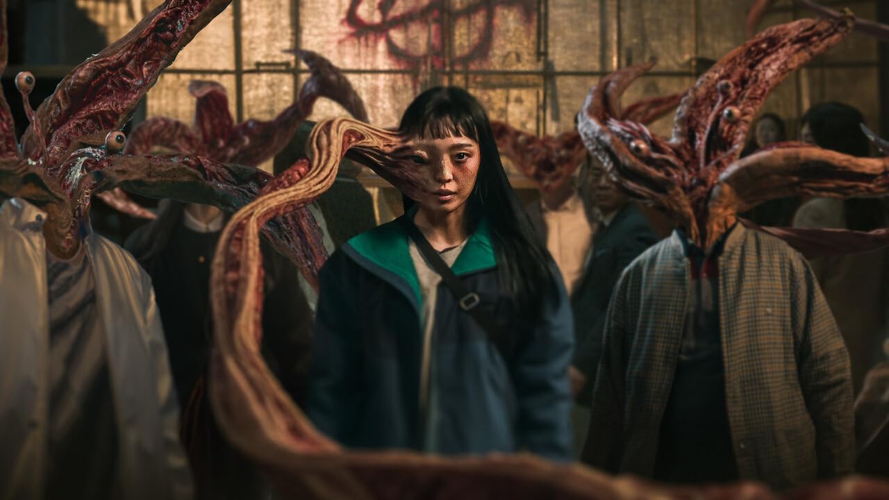 Recension: Parasyte: The Grey (2024) – en knagglig start på serien